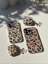 WildPearl Cheetah Case – Luxury Glossy Leopard Heart Back Cover for iPhone 11–17 Pro Max & Samsung S25 Ultra